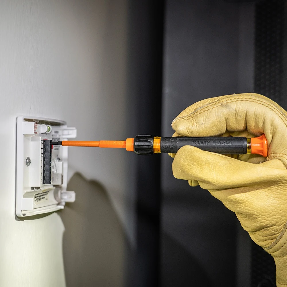 KLEIN TOOLS 32584INSR набор изолированных прецизионных отверток 8-в-1, 1000 В, с чехлом