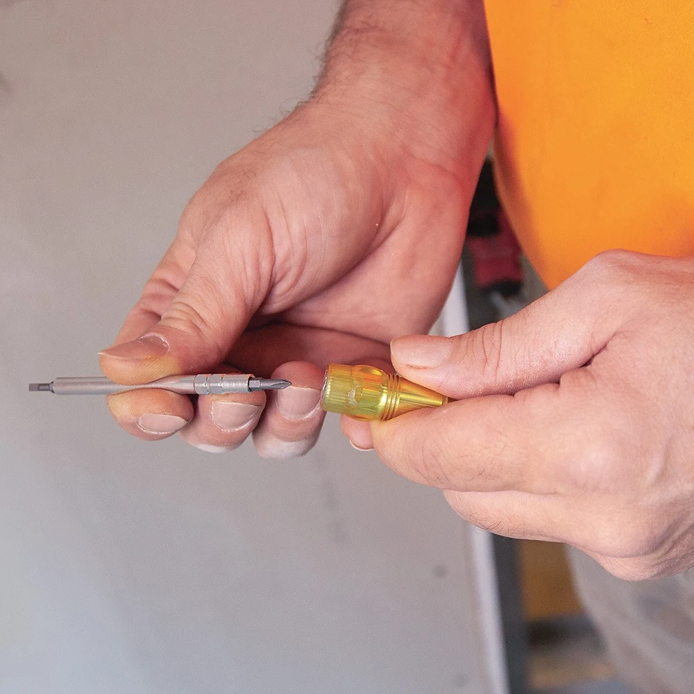 KLEIN TOOLS 32614 карманная прецизионная отвертка 4-в-1