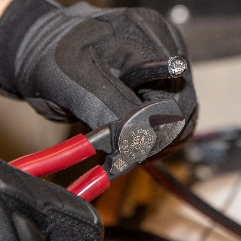 KLEIN TOOLS 63215 компактный усиленный кабелерез High-Leverage