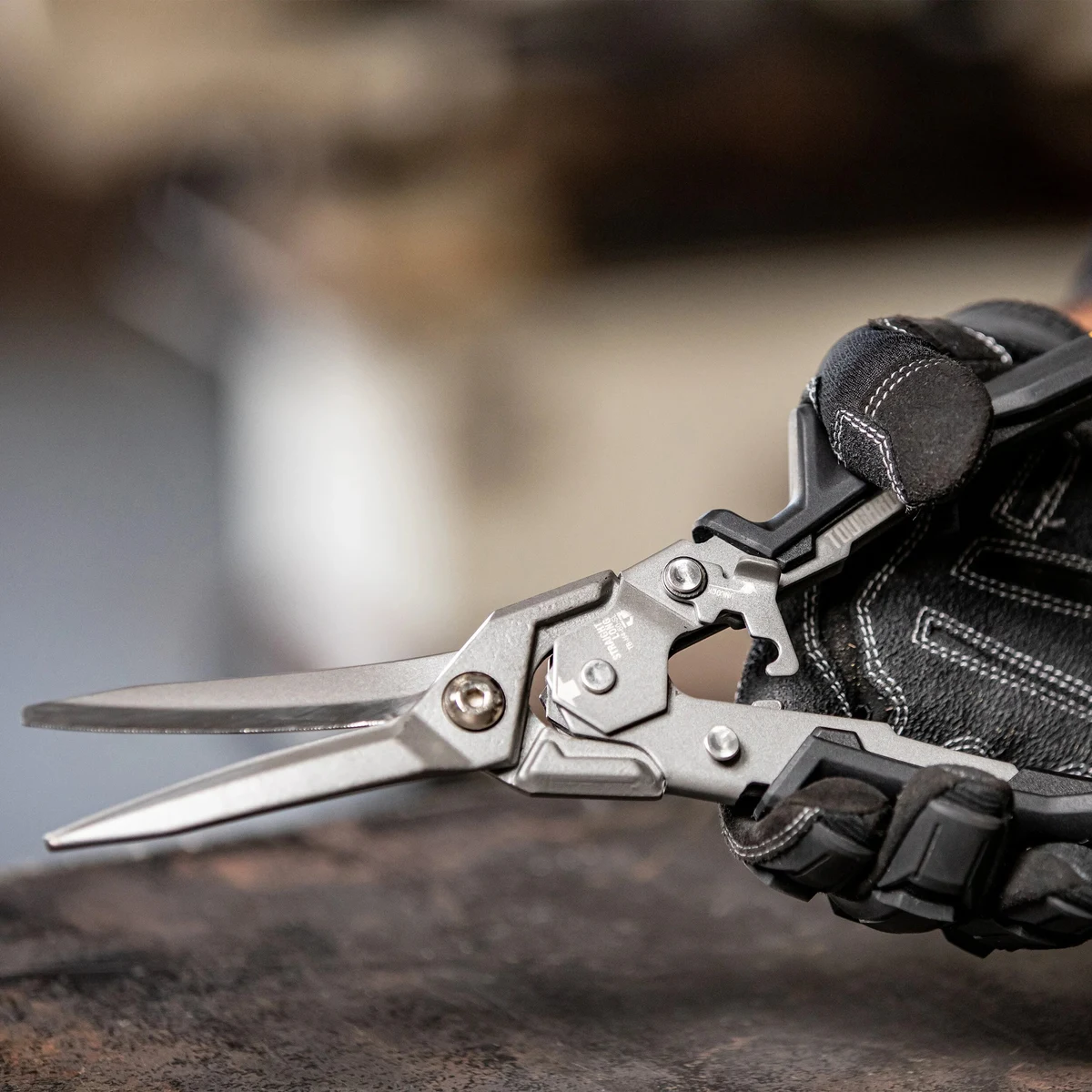 Toughbuilt TB-H4-60-SL Ножницы по металу удлиненные